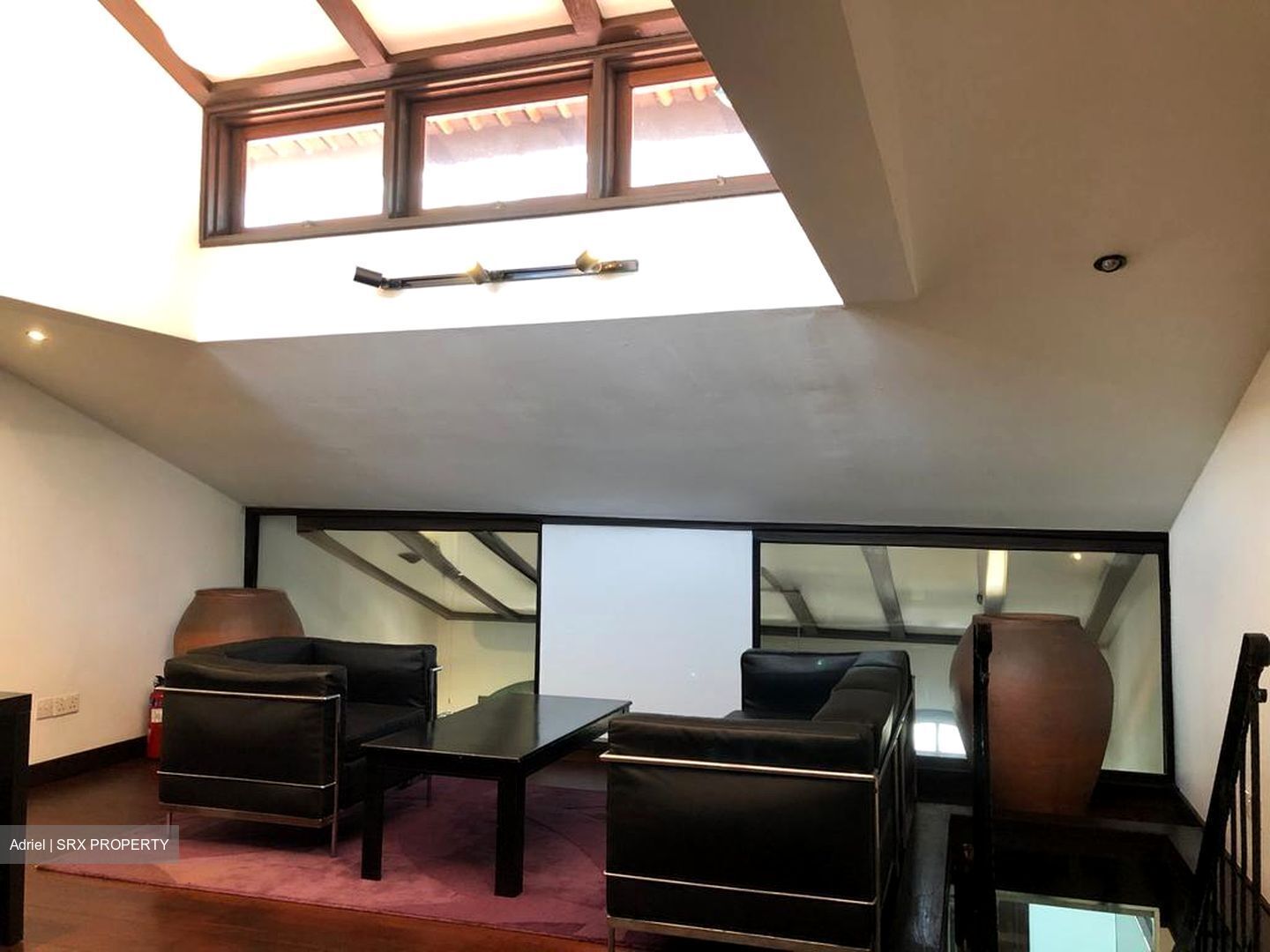 Telok Ayer Street (D1), Office #567604311